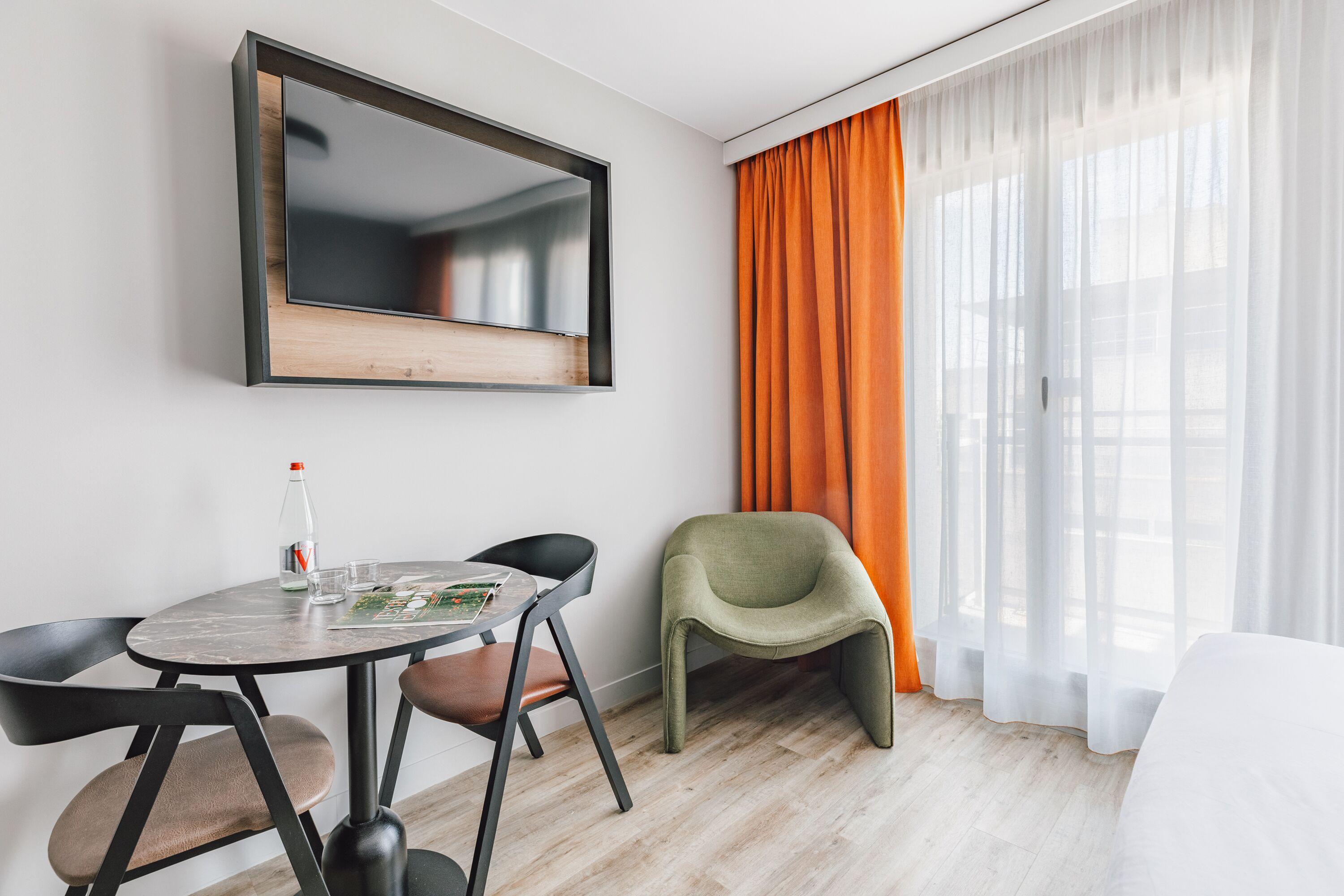 Aparthotel Appart'city Collection Gare De Lyon 4*